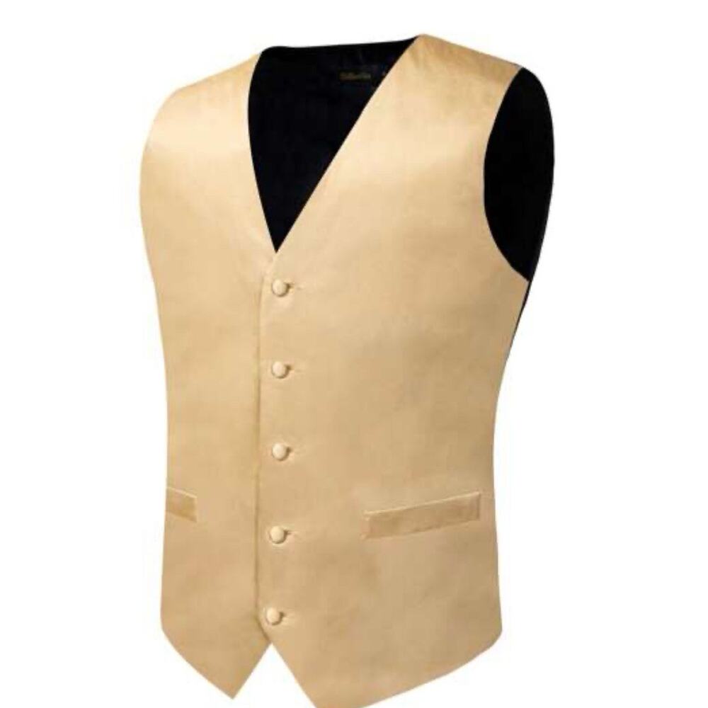 Q Brand Italian Design Size Small 5 Button Gold Black Mens Dress Vest